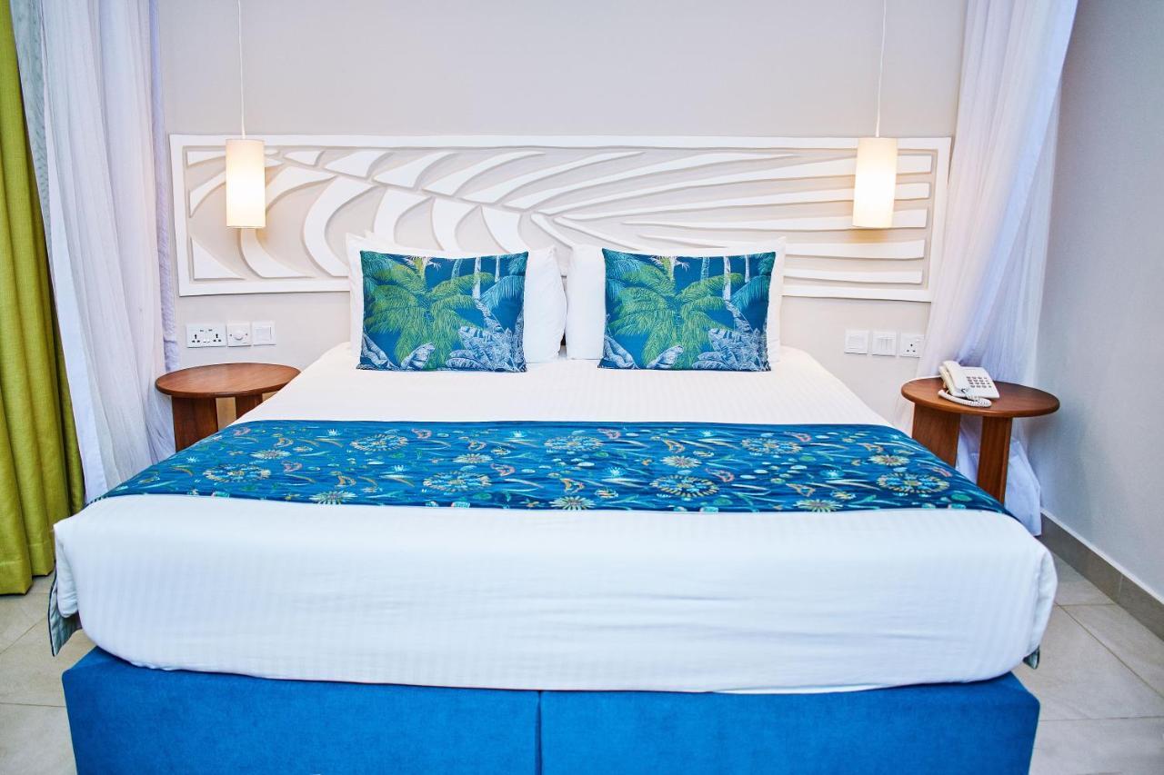 Neptune Village Beach Resort & Spa Galu المظهر الخارجي الصورة