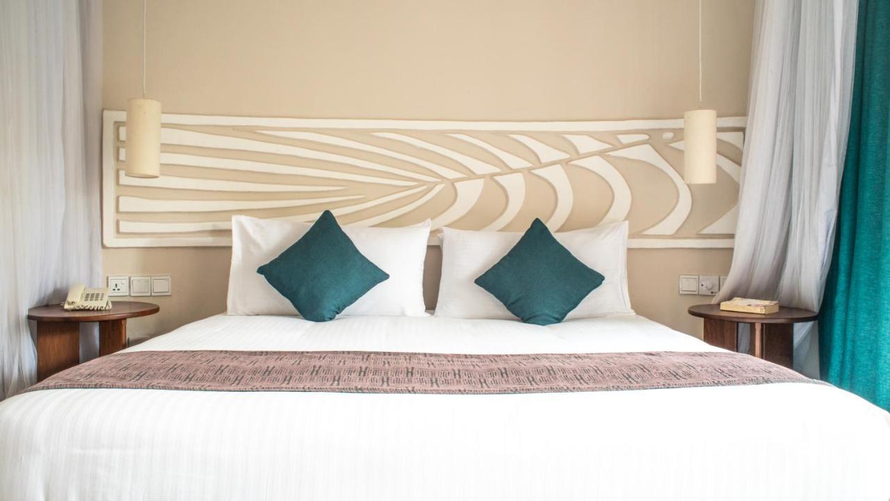 Neptune Village Beach Resort & Spa Galu المظهر الخارجي الصورة