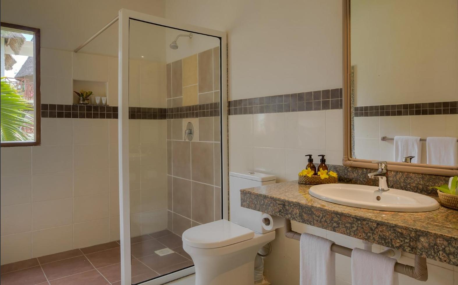 Neptune Village Beach Resort & Spa Galu المظهر الخارجي الصورة