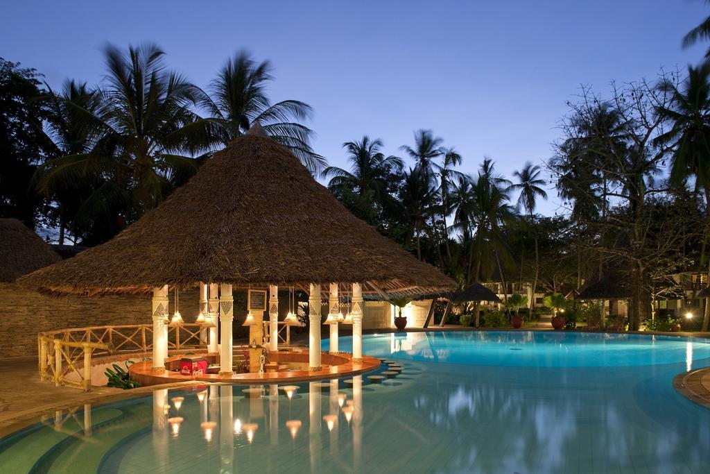 Neptune Village Beach Resort & Spa Galu المظهر الخارجي الصورة