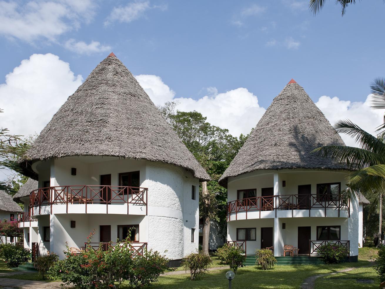 Neptune Village Beach Resort & Spa Galu المظهر الخارجي الصورة