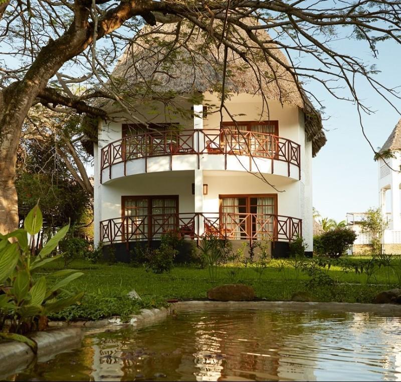 Neptune Village Beach Resort & Spa Galu وسائل الراحة الصورة