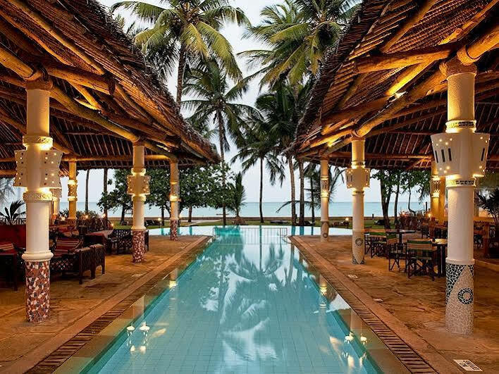 Neptune Village Beach Resort & Spa Galu المظهر الخارجي الصورة